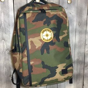 COPY - Herschel Travel Backpack Camo Large